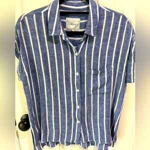 Rails Women’s Mia Blue and White Stripped Shirt Size Small